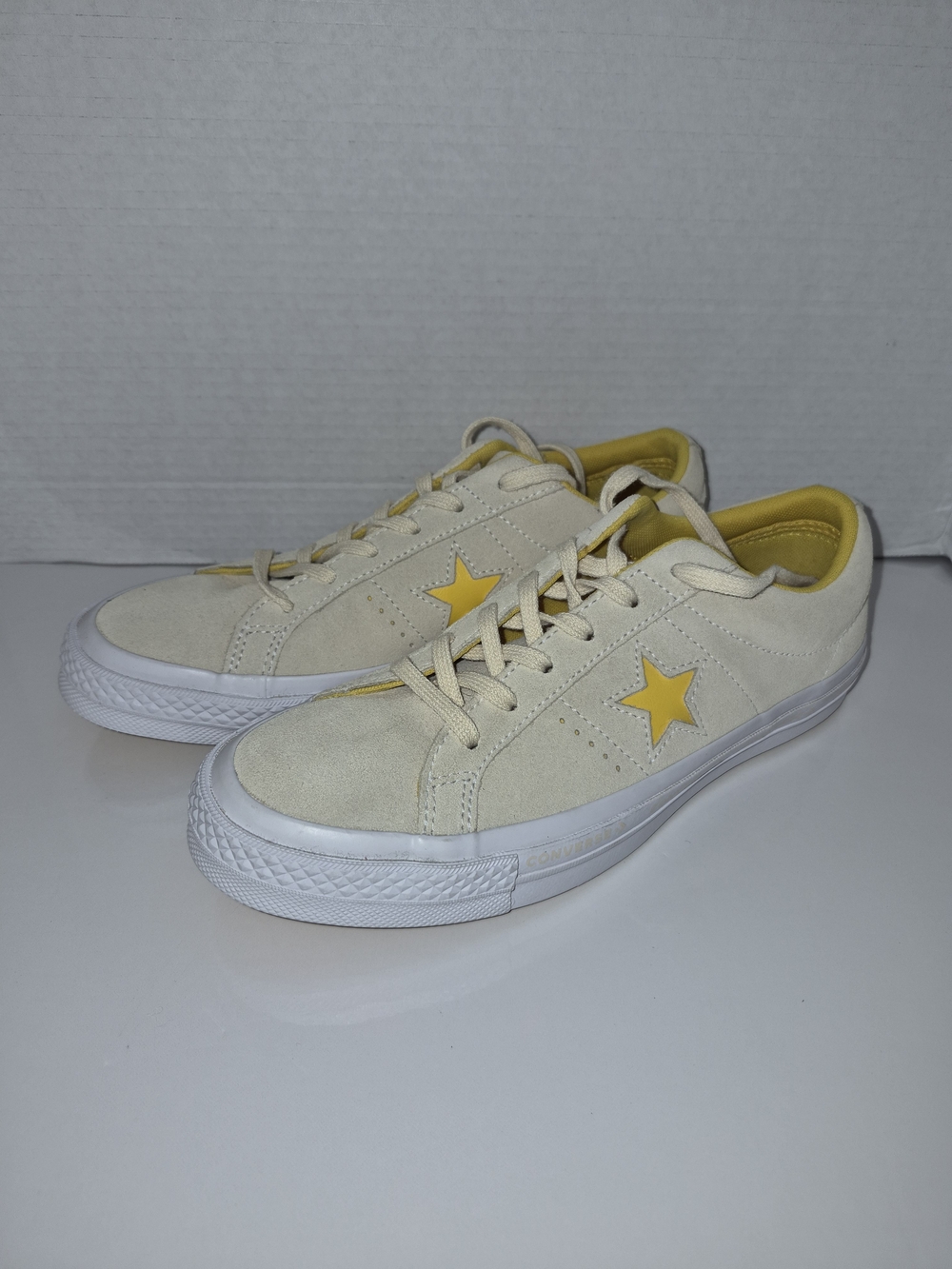 Converse One Star Low Top Sneakers Shoes Size 7 Men 9 Women